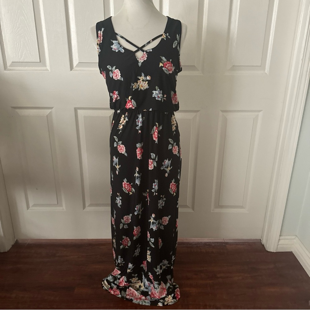 Trixxi Maxi Dress Womens Large Floral Black Sleeveless Slinky Key Hole Flowers